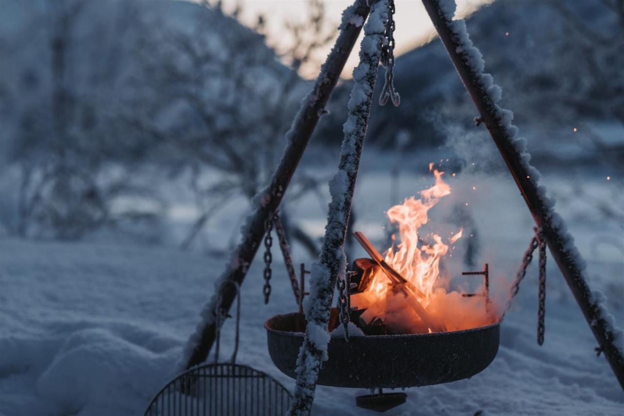Cozy Fjord Retreat With Firepit And Activities Apartment Tromso Bagian luar foto